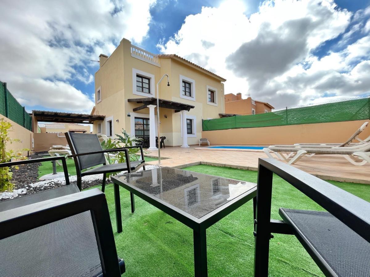Ftv Holidays Homes Corralejo Buitenkant foto